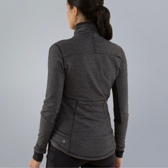 Lululemon Base Runner 1/2 Zip Heathered Herringbone Heathered Black size 10 - Picture 3 of 16